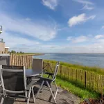 Attractive Apartment With A View